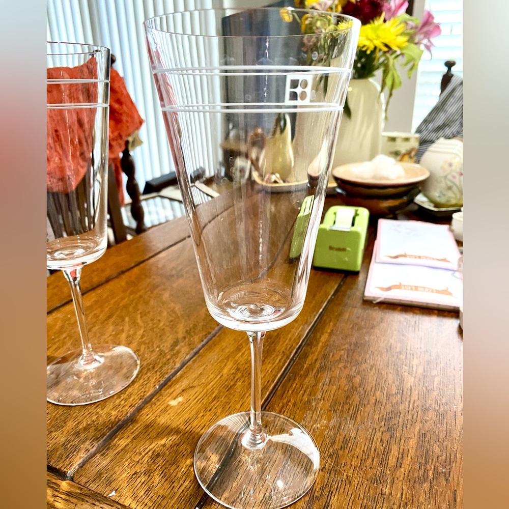 Kate Spade “Noel” Water Glasses. Etched lines and Etched Logo. 2 for sale EC